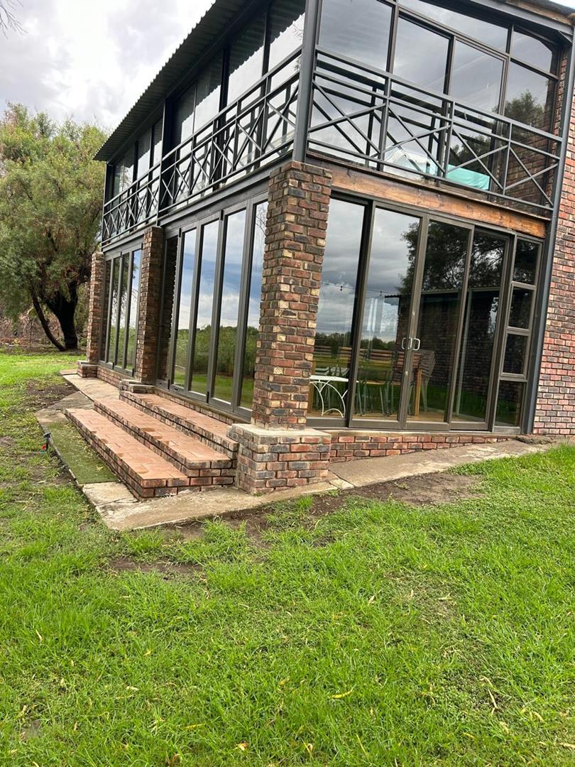 4 Bedroom Property for Sale in Douglas Rural Northern Cape